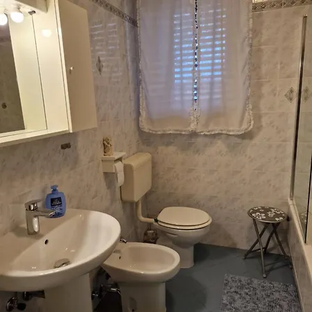 Apartma Panorama דירה