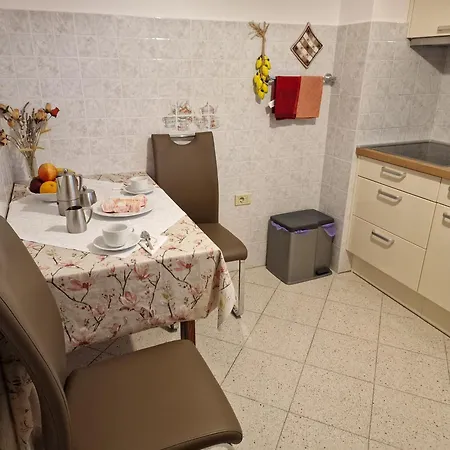 Apartma Panorama * Marezige