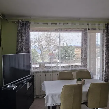 Apartma Panorama * Marezige